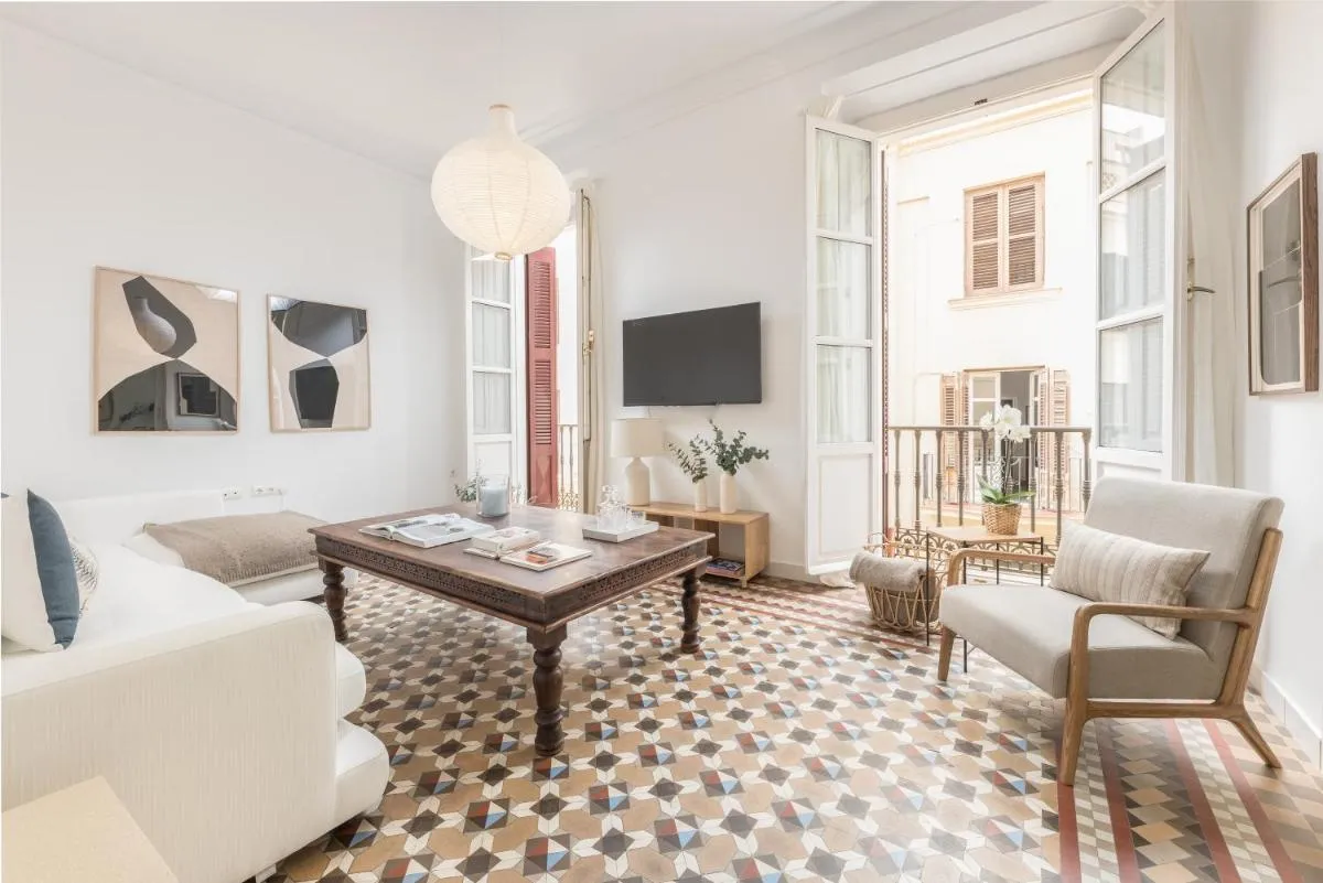 Image 4 of Homeclub Malaga Apartment