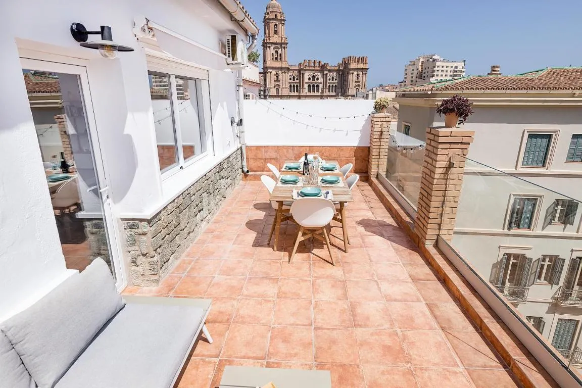 Image of Homey Apt- Ático con vistas a la catedral