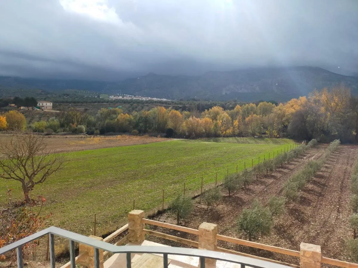 Image 2 of LA CASA DE LA HUERTA Stylish family cottage in Malaga countryside
