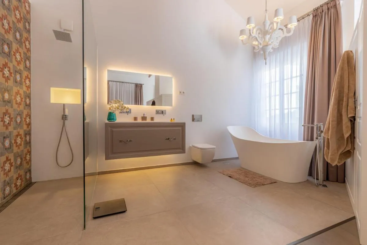 Image 2 of Living4Malaga Aduana Imperial