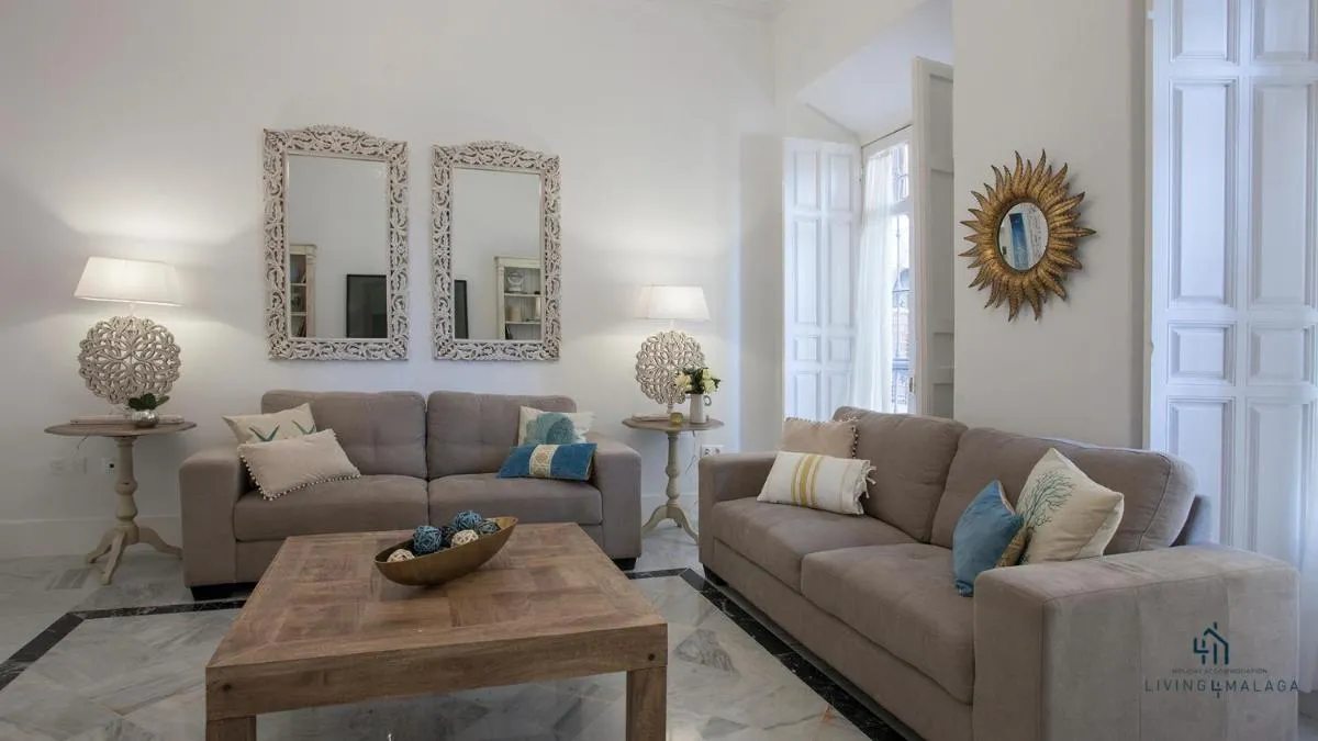 Image 1 of Living4Malaga Aduana Presidential