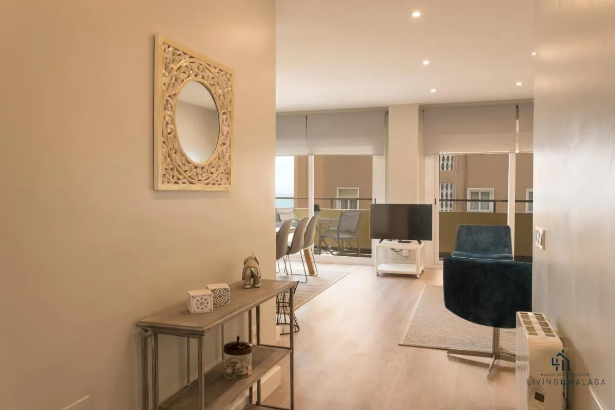 Image 4 of Living4Malaga Arenal Superior Beach