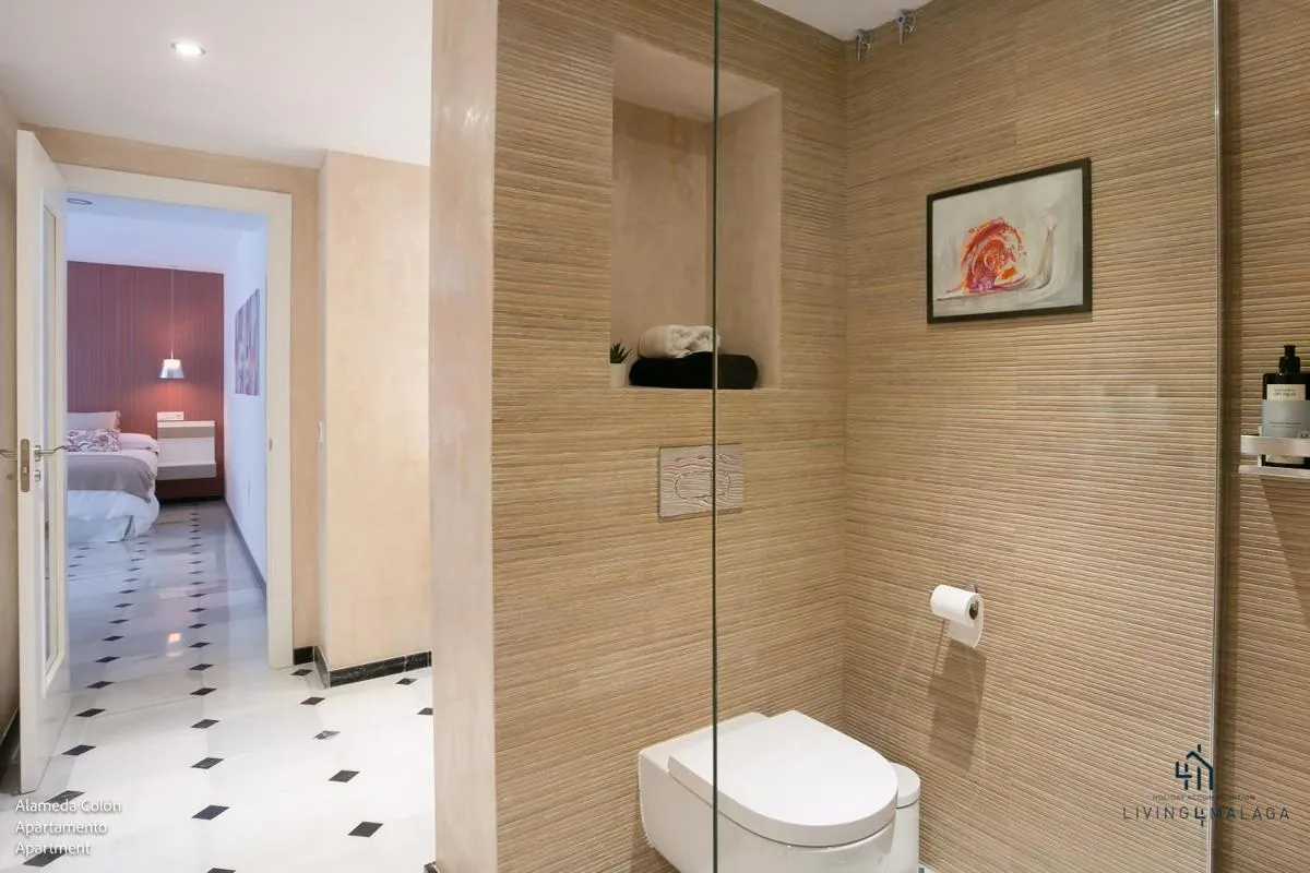 Image 2 of Living4Malaga San Lorenzo