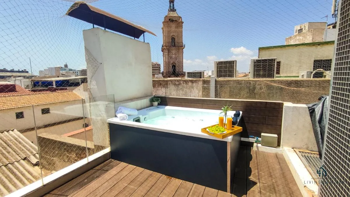 Image 4 of Living4Malaga Skyline Apartments