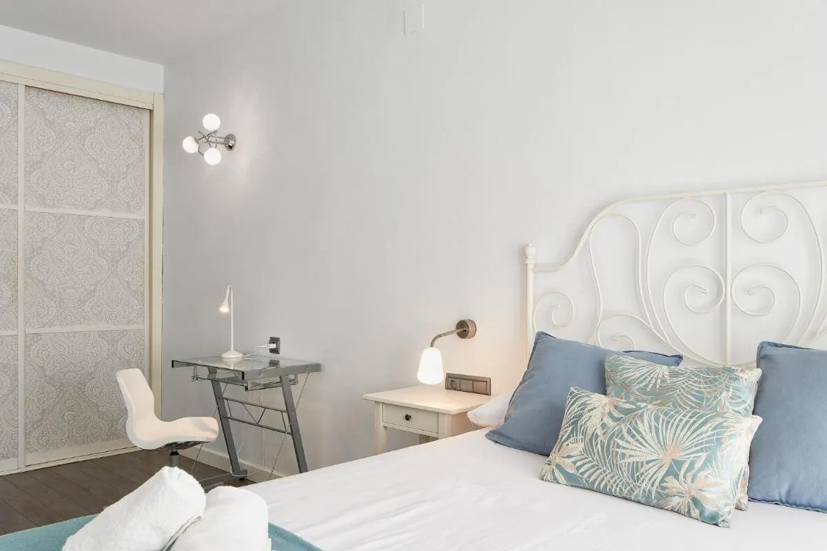 Image 4 of Lovely Central Suite