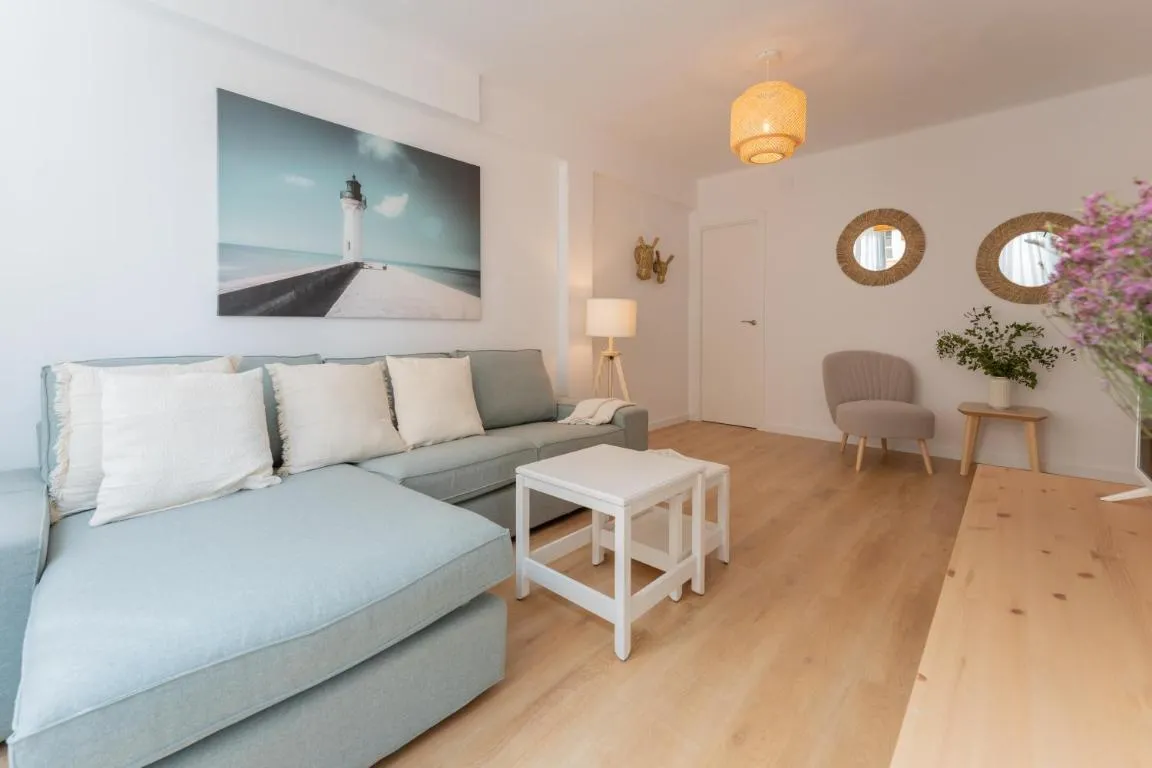 Image of Malaga Lux Oasis – Modern 3BR, Fast WiFi, SmartTV
