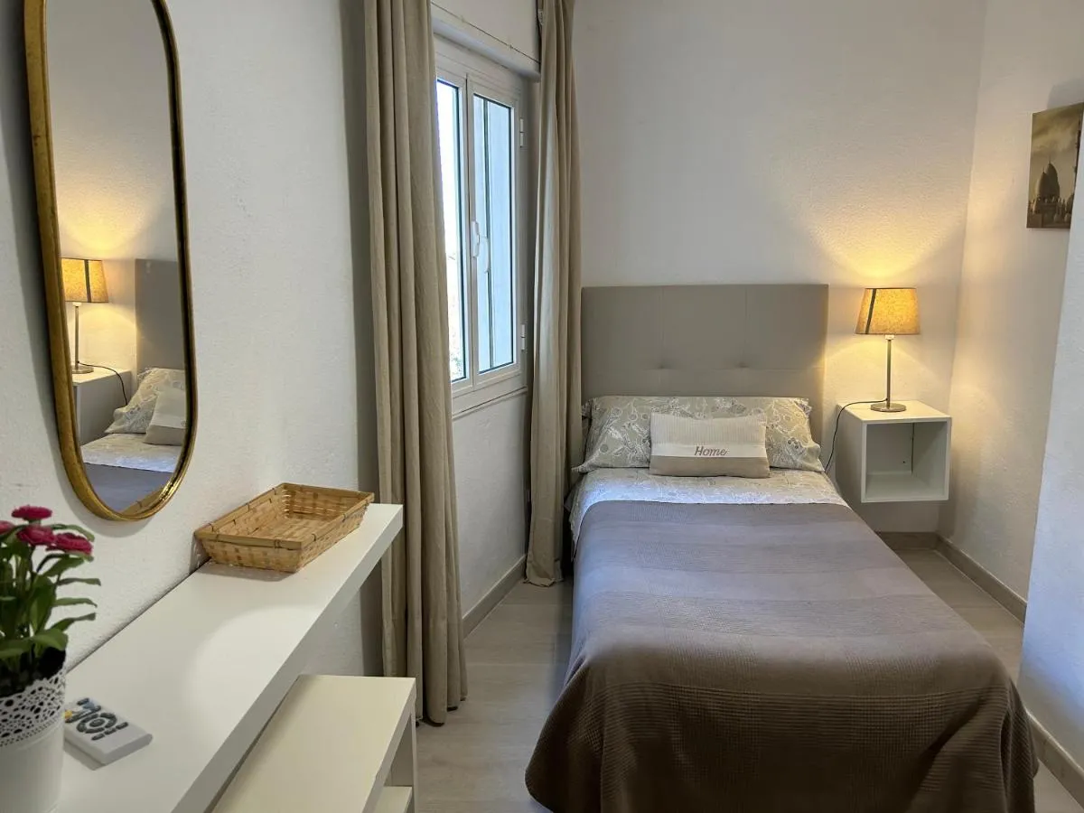 Image 1 of Malagueta Beach Premium