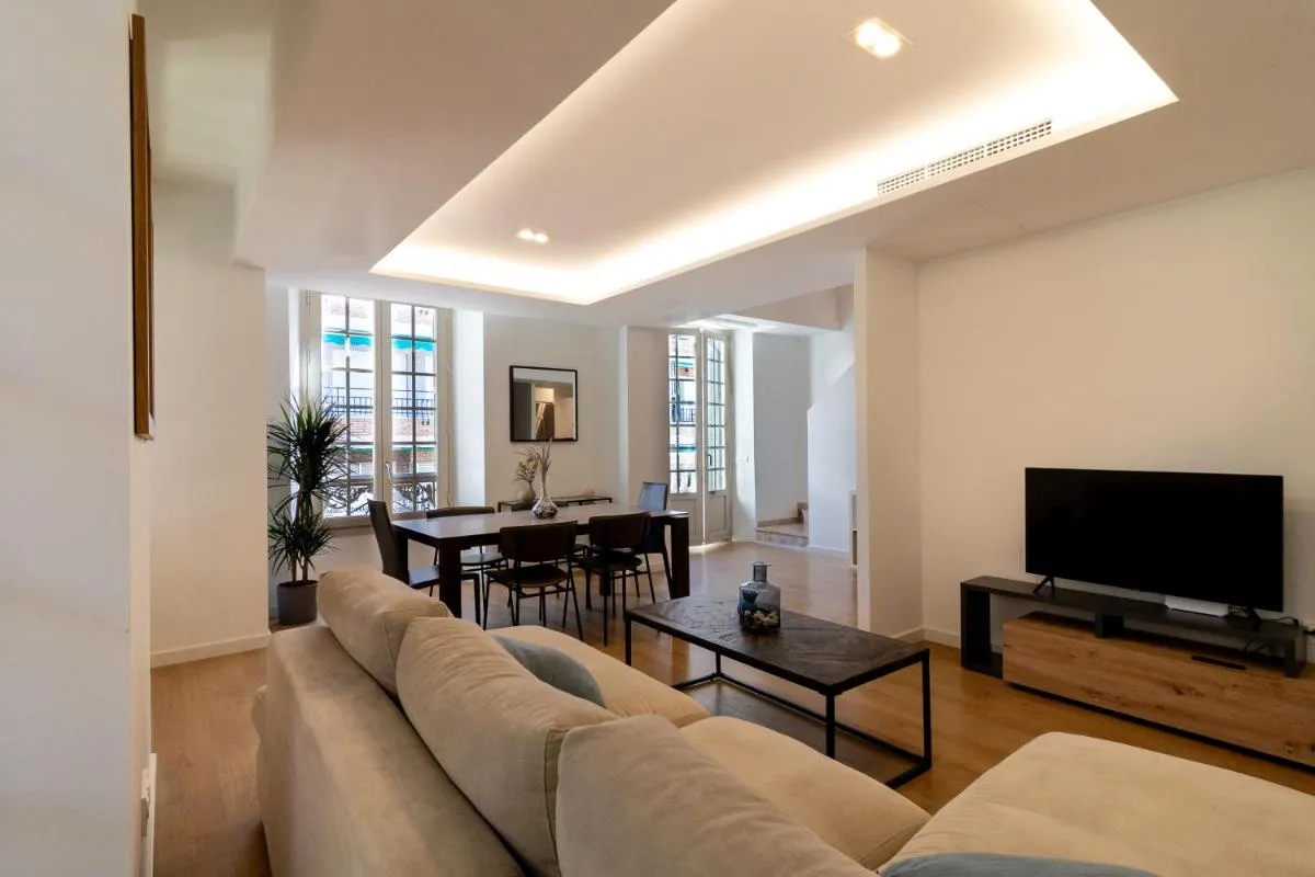Image 4 of NT Luxury Central Duplex with Terrace & Parking