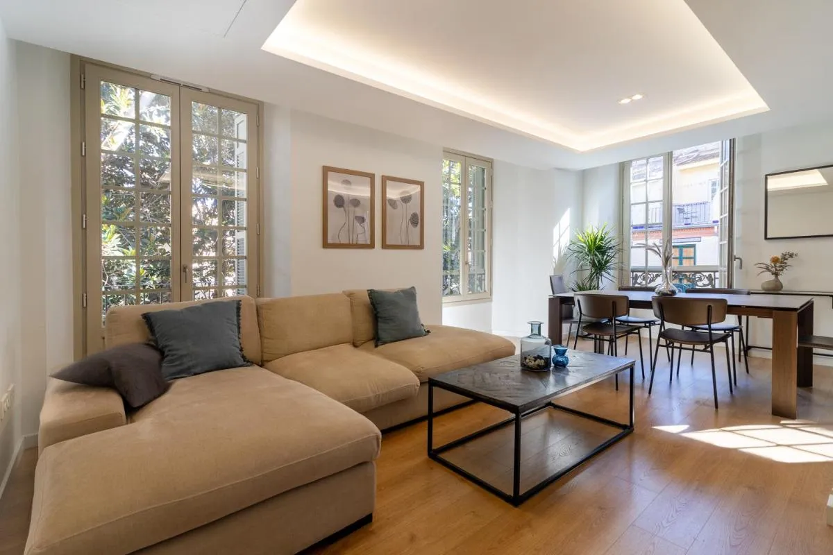 Image 3 of NT Luxury Central Duplex with Terrace & Parking