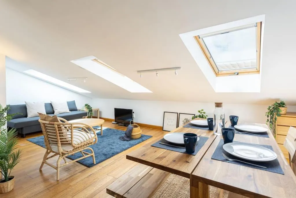 Image of Penthouse in St Montaño, historic centre, WiFi.