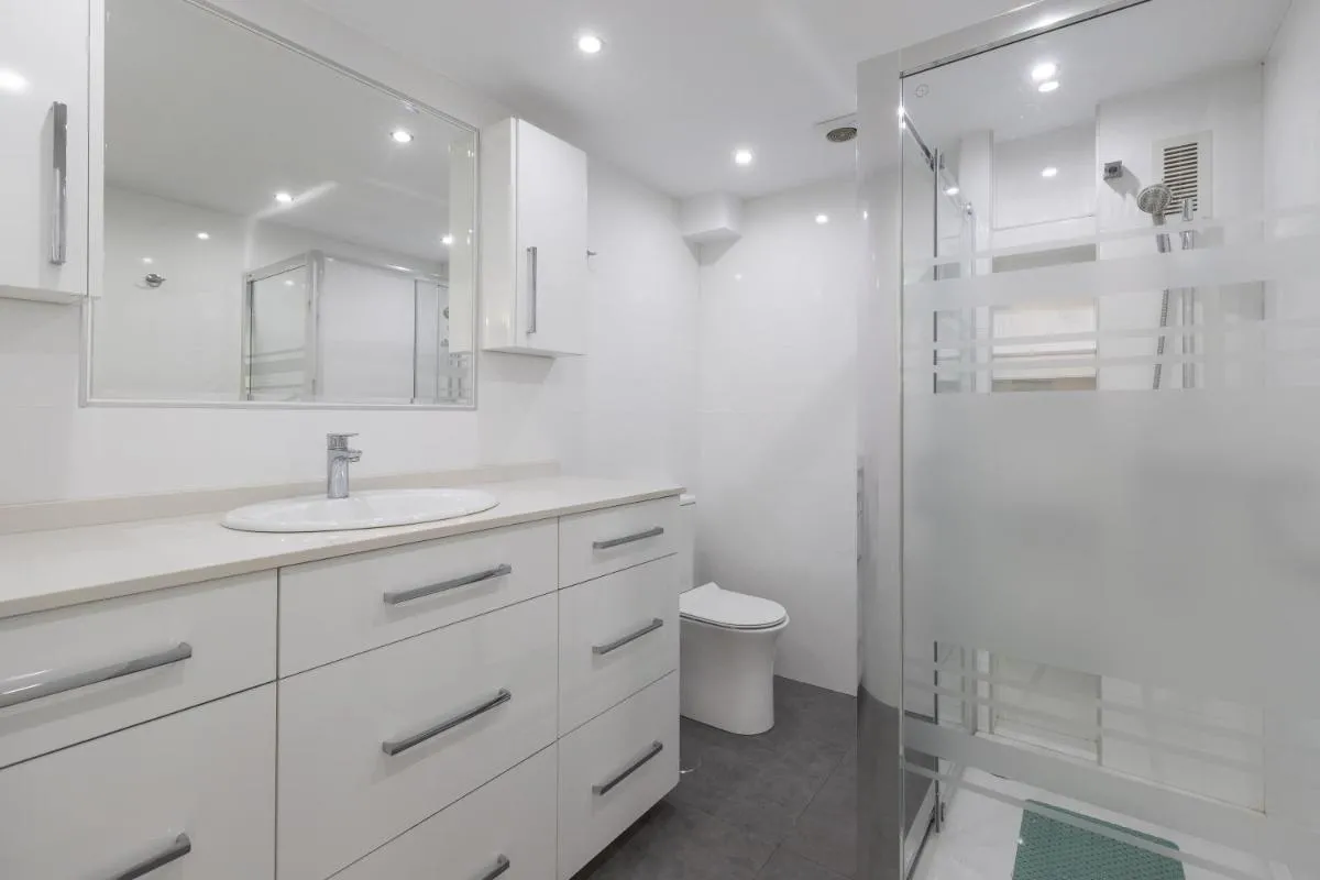 Image 2 of Penthouse with private pool
