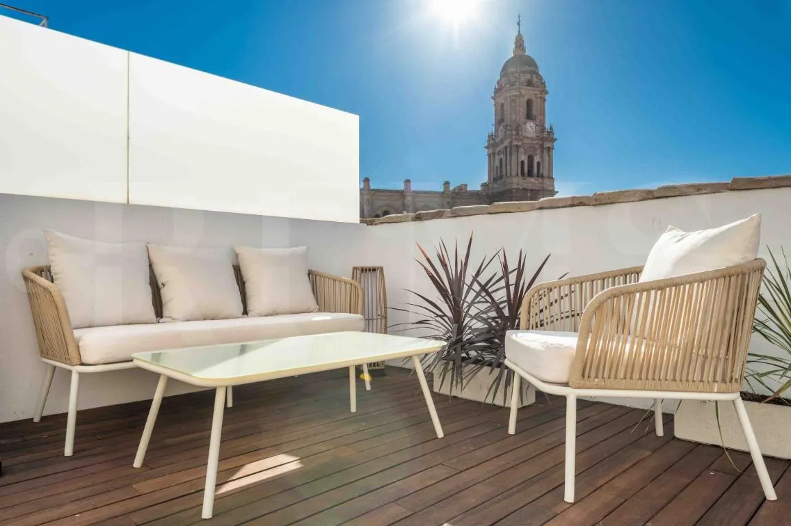 Image of Penthouse with terrace and Cathedral views by REMS