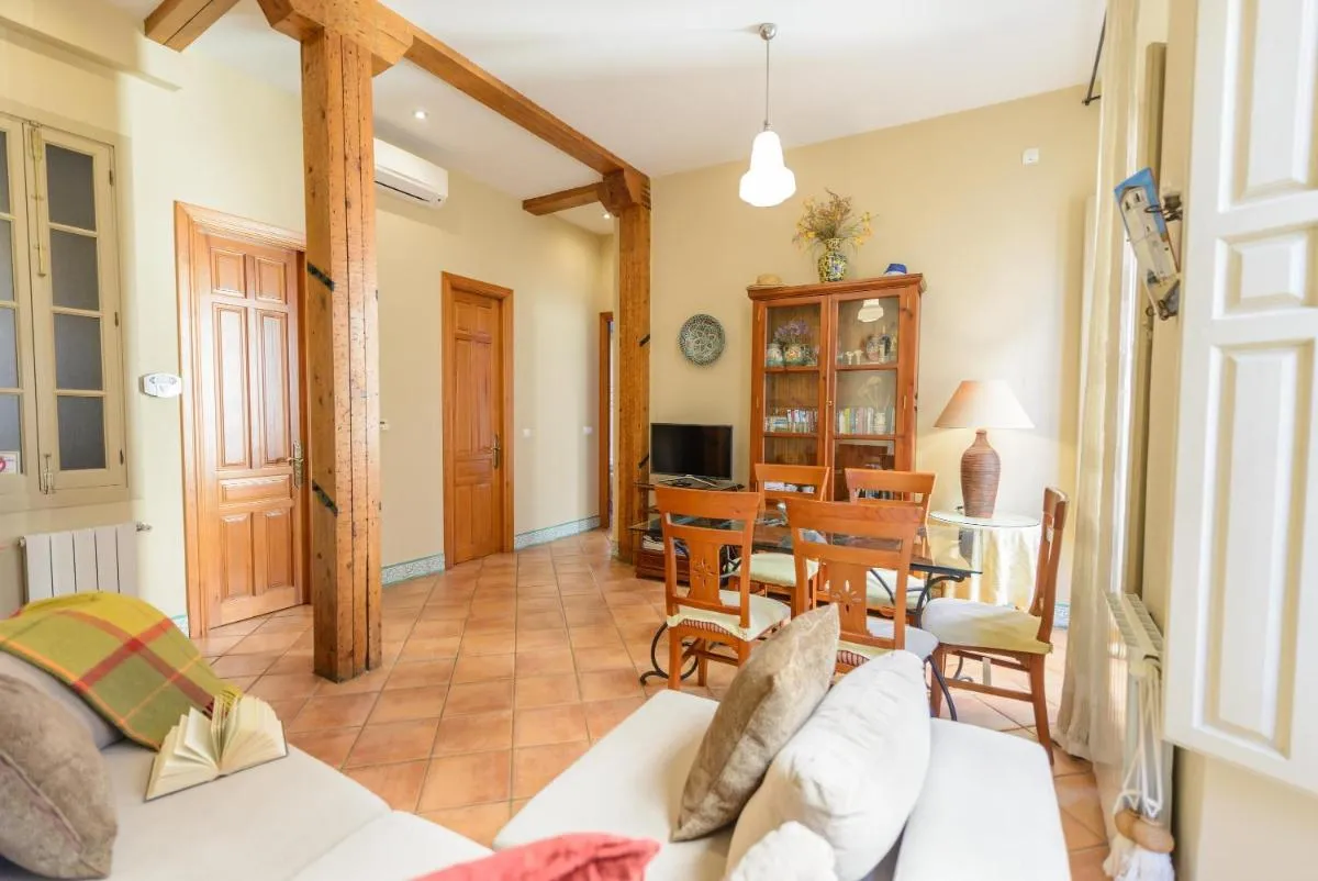 Image 4 of Picasso Flat