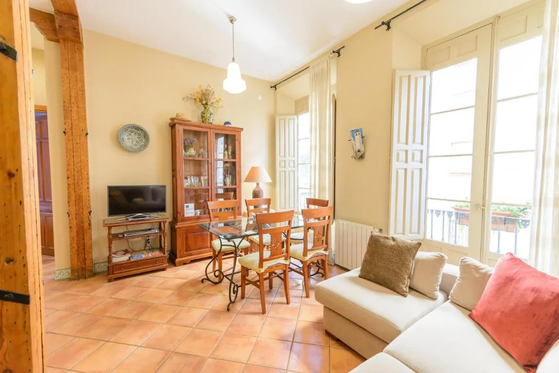 Image of Picasso Flat