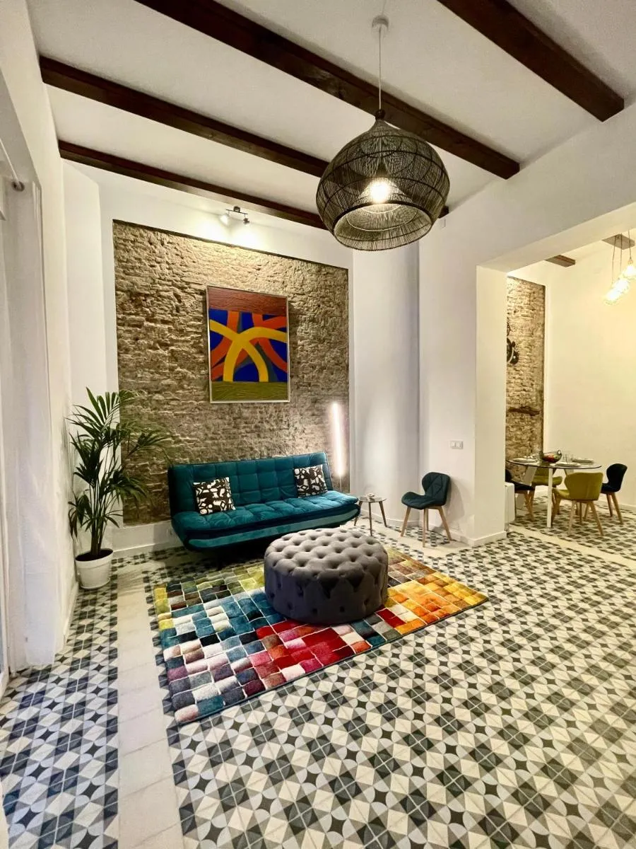 Image 3 of Puerta Roja 3 bedroom Luxury Apartment