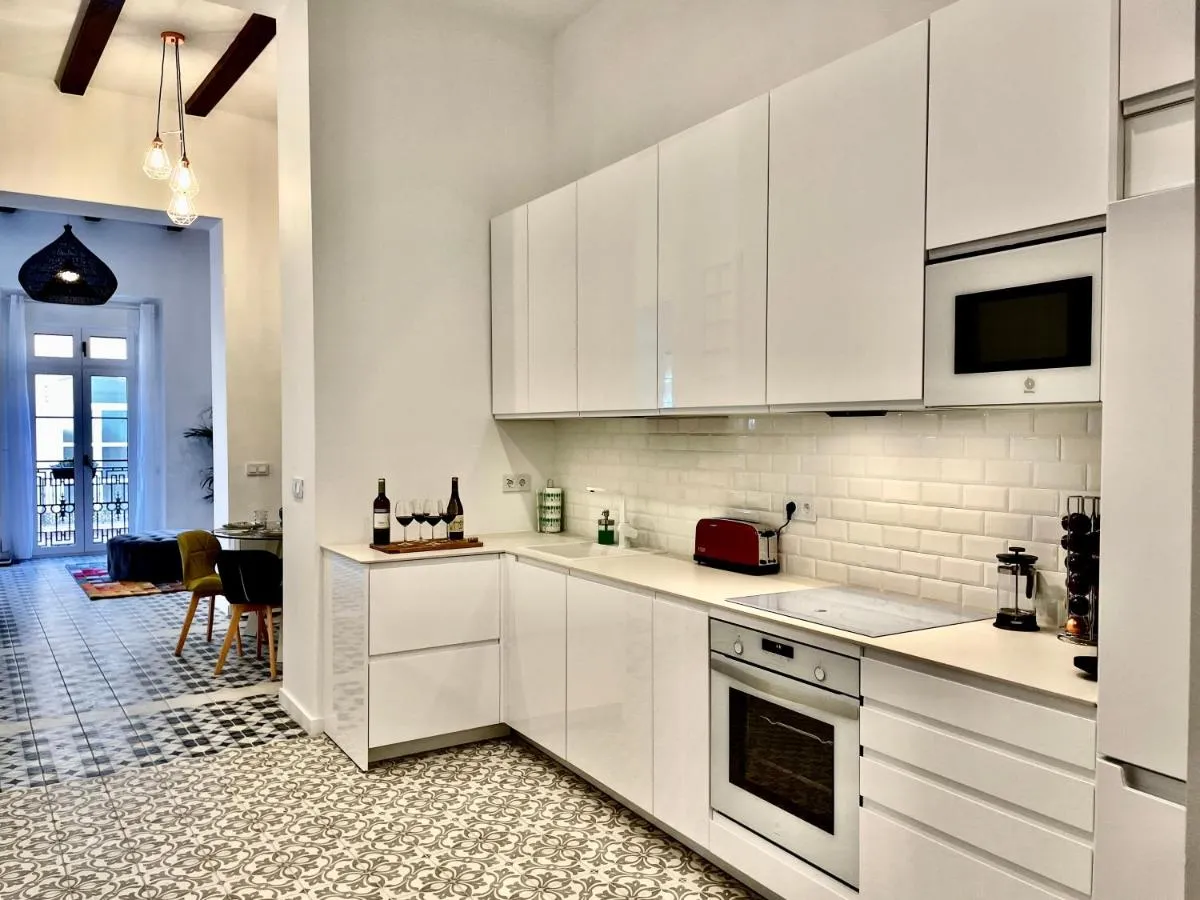 Image 2 of Puerta Roja 3 bedroom Luxury Apartment