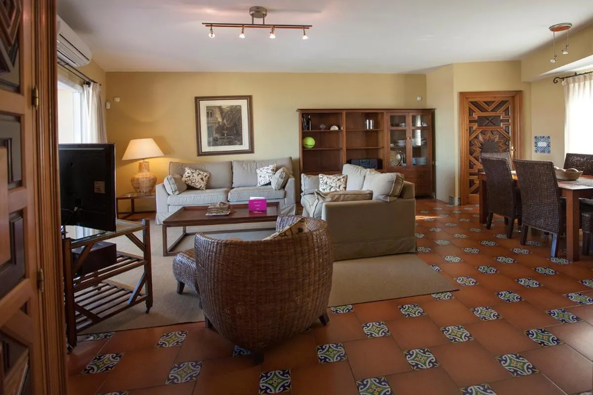 Image 4 of Santa Catalina Home