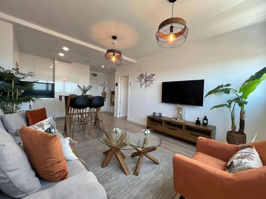 Image of Skyline VI Pool & Coworking by ELE Apartments