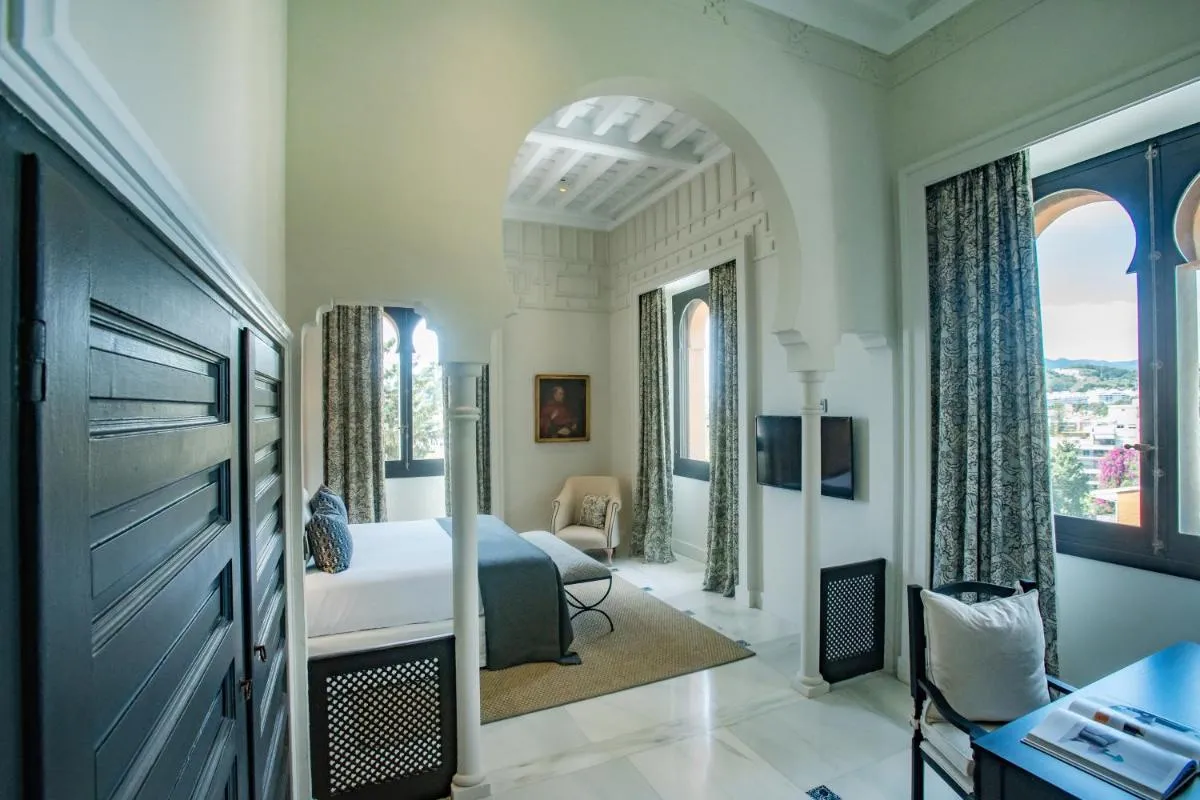 Image 2 of Soho Boutique Castillo de Santa Catalina – Adults Recommended
