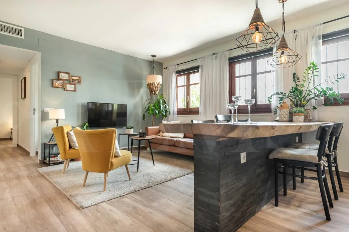 Image of Spacious apartment next to Plaza de la Merced