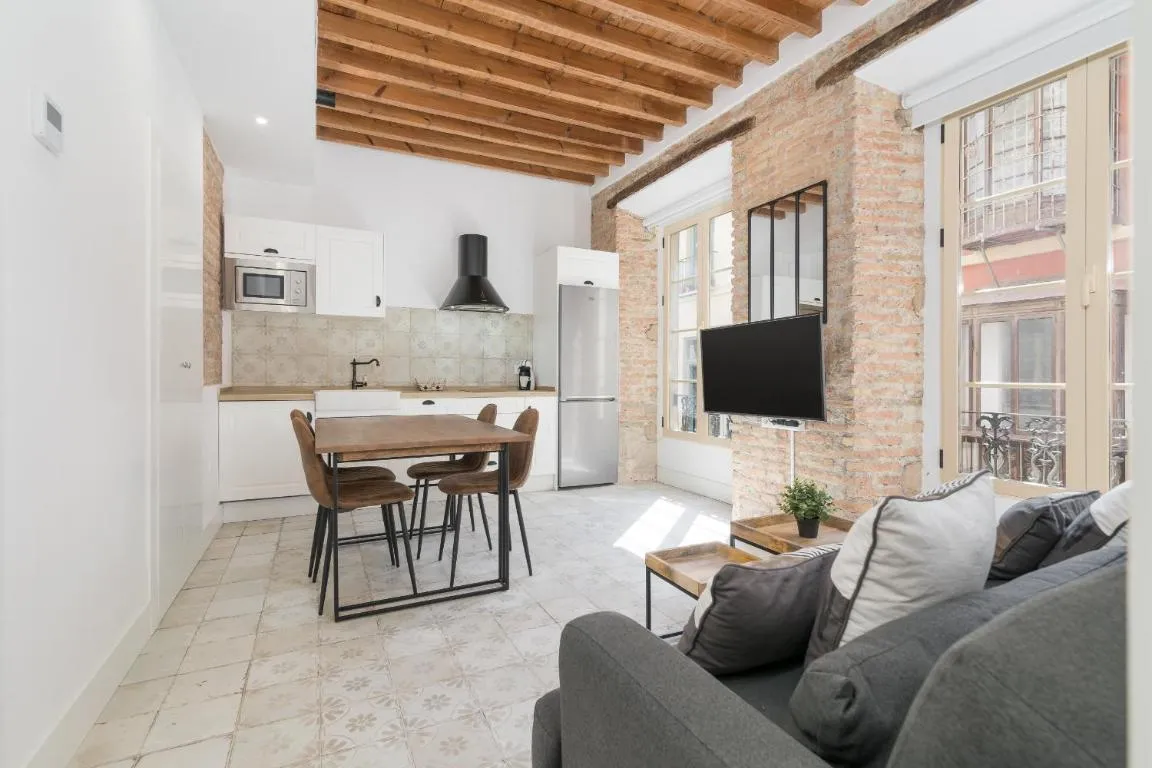 Image of Suite Homes Sweet Alamos
