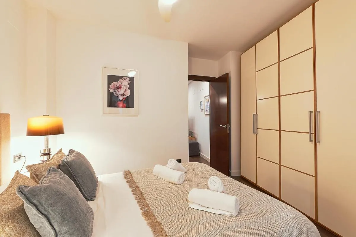Image 5 of Sunset Apartment – City Center