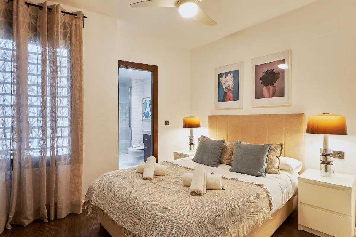 Image 4 of Sunset Apartment – City Center