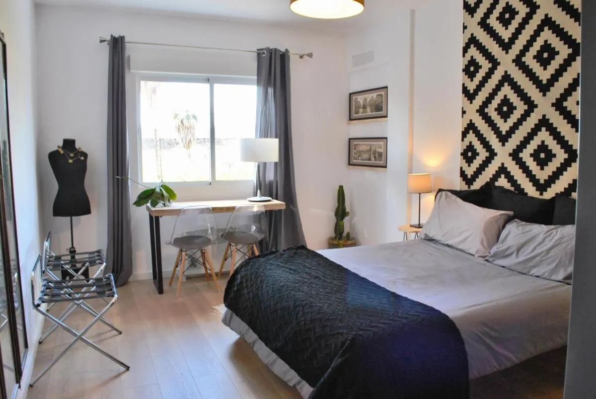 Image 1 of THE BOHO-CHIC OASIS, lovely city center apartment