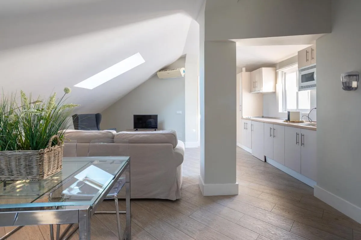 Image 2 of Urbe10 Angel Suites duplex 2 Bedrooms 4C