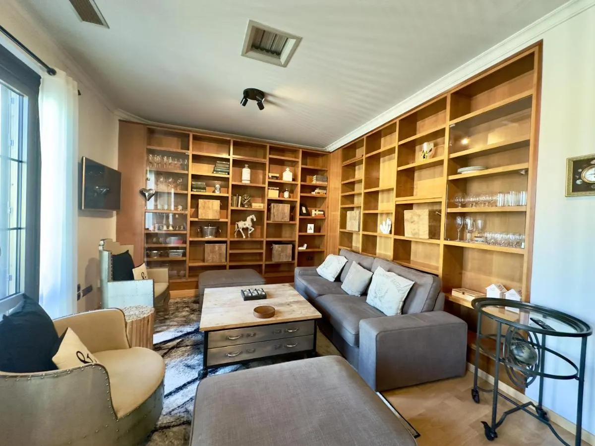 Image 4 of Urbe10 Plaza de Uncibay 3 Bedrooms apatment
