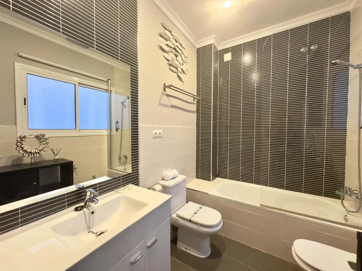 Image 2 of Urbe10 Plaza de Uncibay 3 Bedrooms apatment