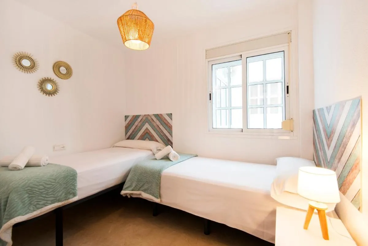 Image 6 of Victoria Square 2, Center Apartment