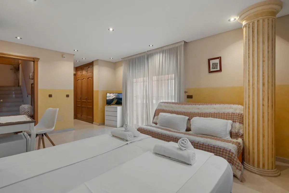 Image 5 of Villa Soler House in Malaga MAL03