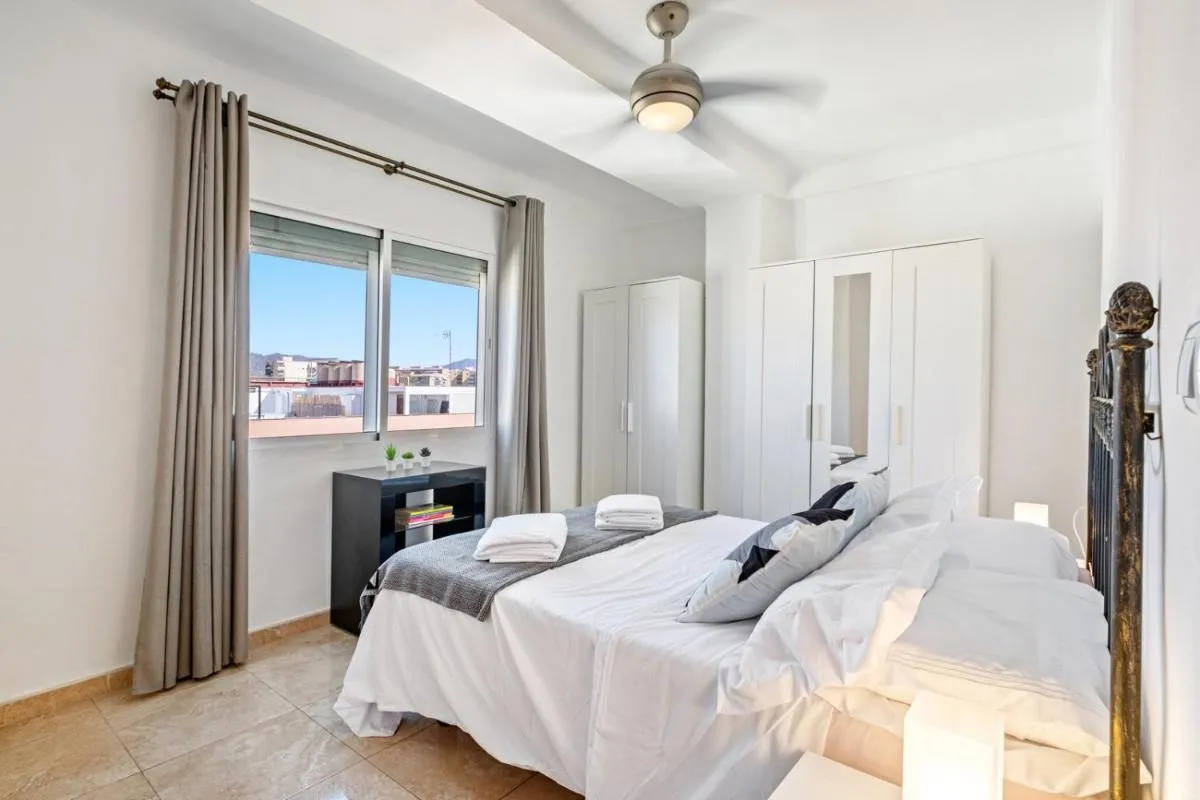 Image 6 of 3 Bedroom Apartment near City Centre