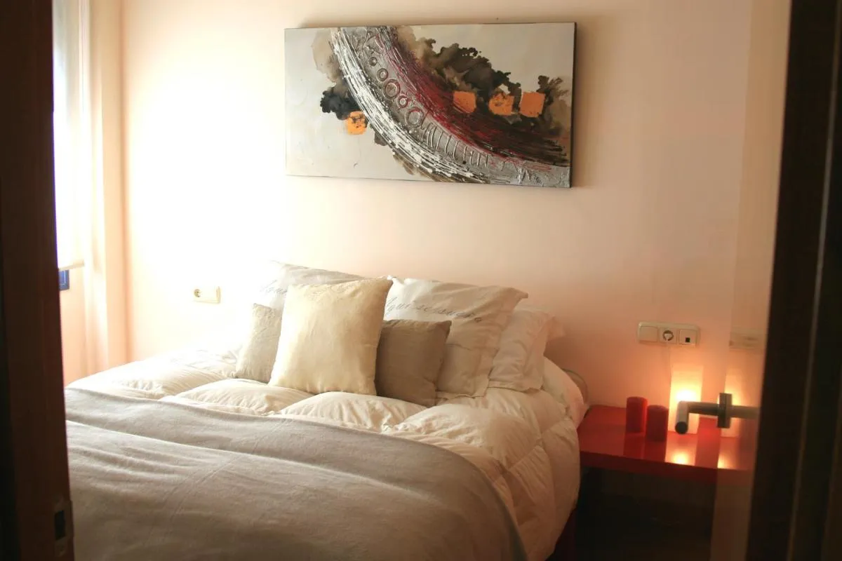 Image 2 of APARTAMENTO MALAGA CENTRO Y PLAYA-PARKING