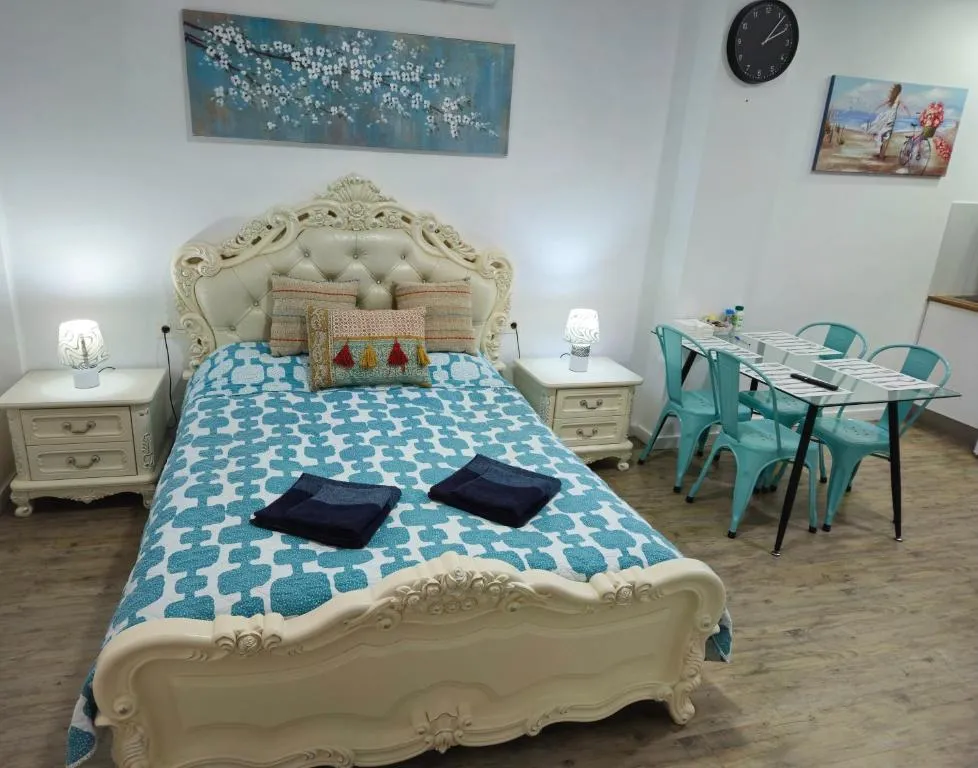 Image of APARTAMENTOS ELEMAR free luggage storage
