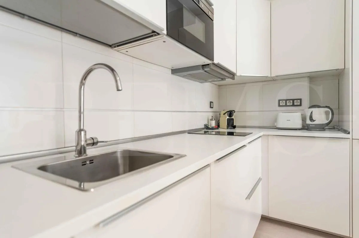 Image 6 of Adorable flat with private parking in the center by REMS