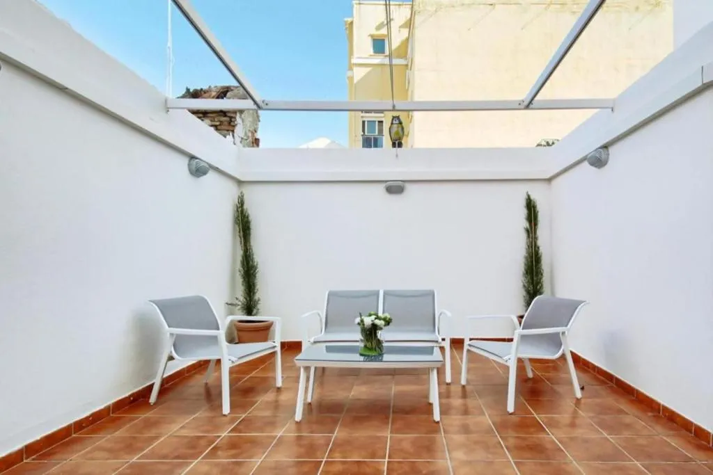 Image of Amplio piso con terraza