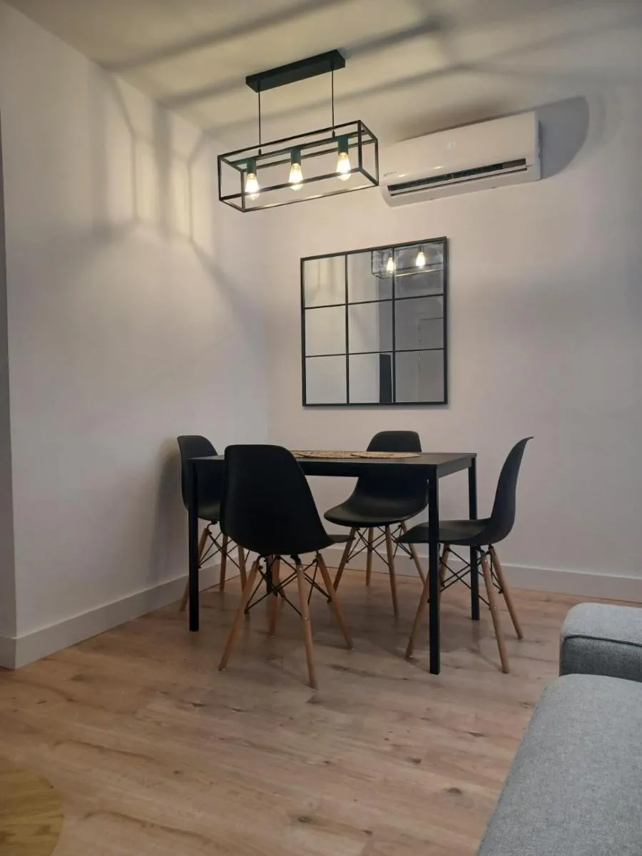 Image 4 of Ana Bernal by HDC Apartments