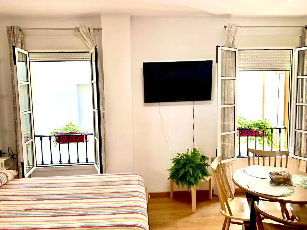 Image 4 of Anas Apartment centro histórico