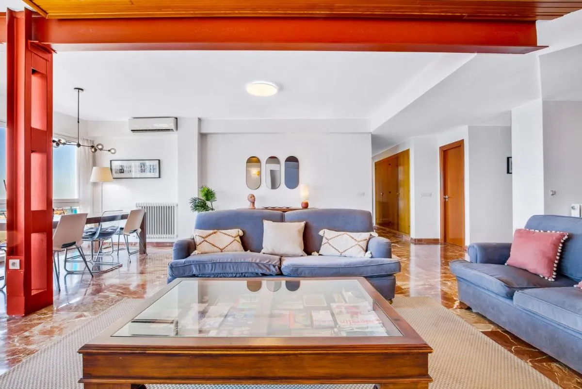 Image 1 of Apartamento Alameda de Colon