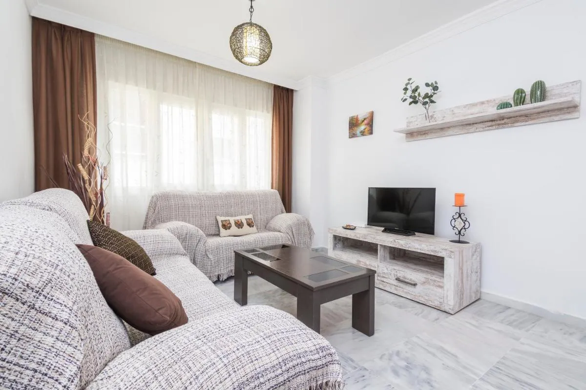 Image 1 of Apartamento Alaska 800 m de la Playa Parking Privado