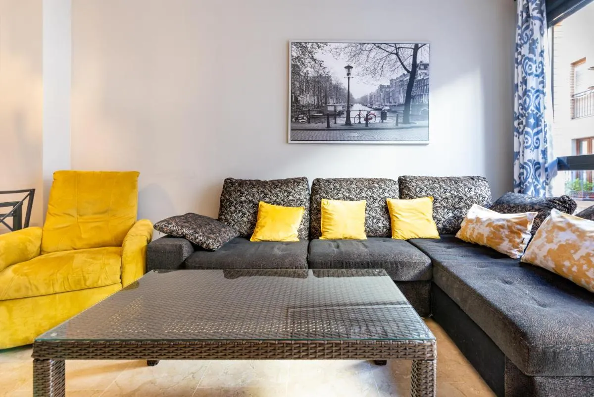 Image 2 of Apartamento Alboran