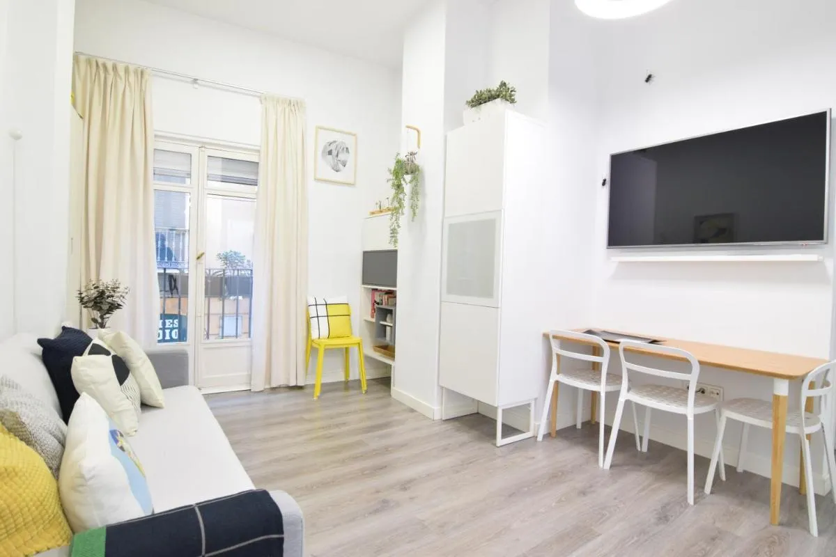 Image 1 of Apartamento Atarazanas Málaga Centro Histórico