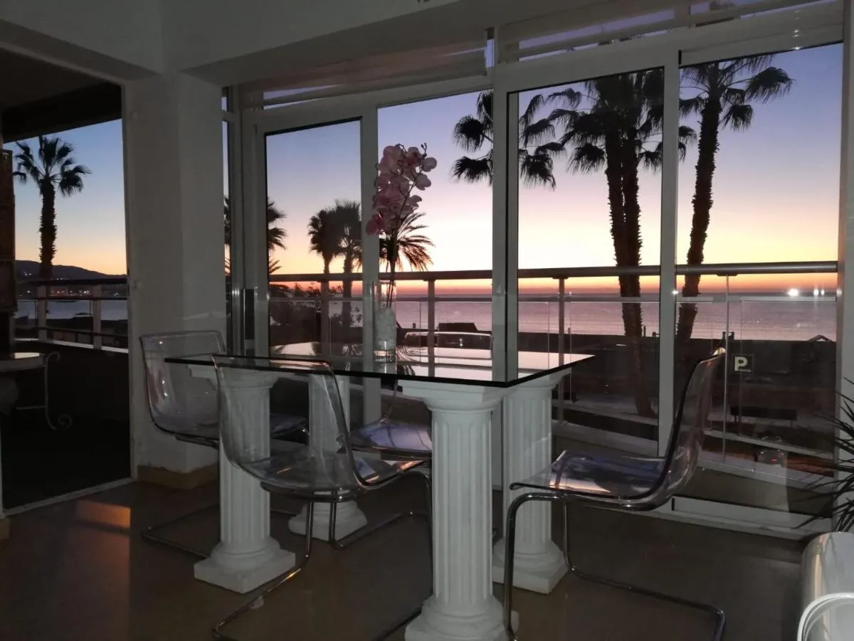 Image 2 of Apartamento Lujo frente al Mar Centro de Malaga