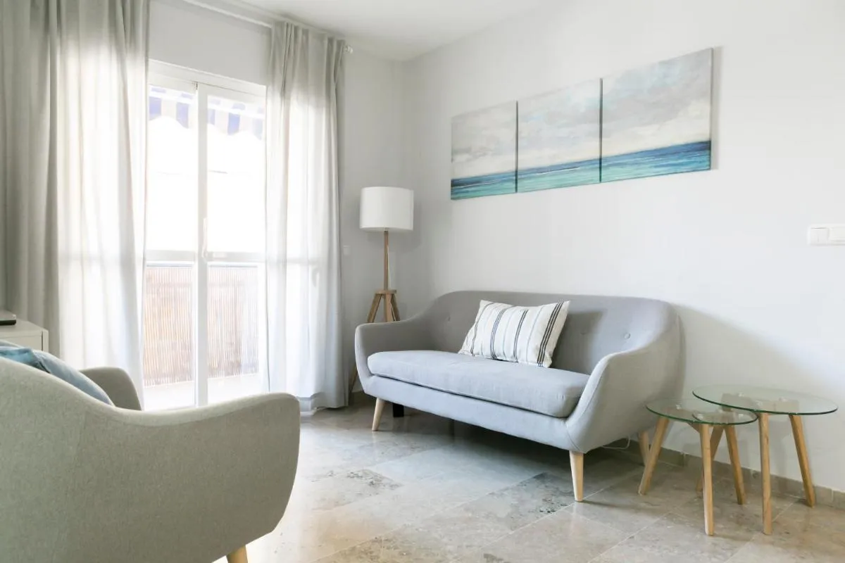 Image 2 of Apartamento Málaga Velázquez