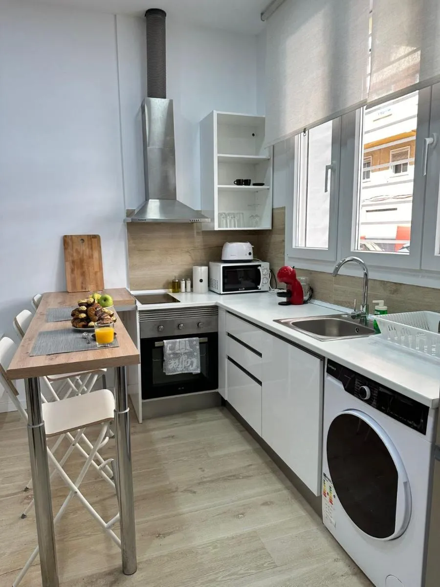 Image 1 of Apartamento Moderno Playa Málaga