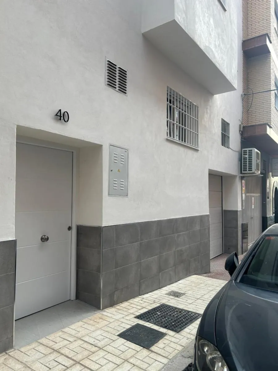 Image 2 of Apartamento Tejares 2B