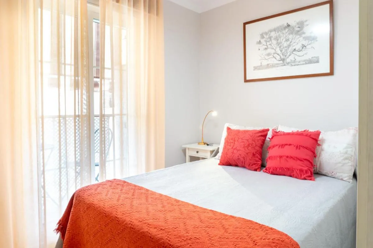 Image 1 of Apartamento con parking cerca del centro