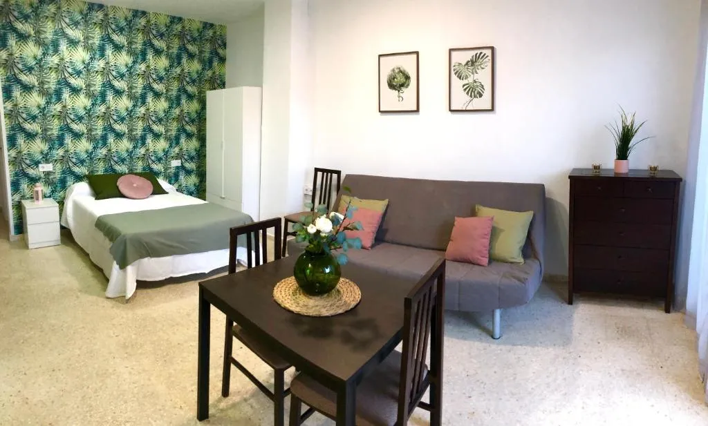 Image of Apartamento con piscina en Ciudad Jardín